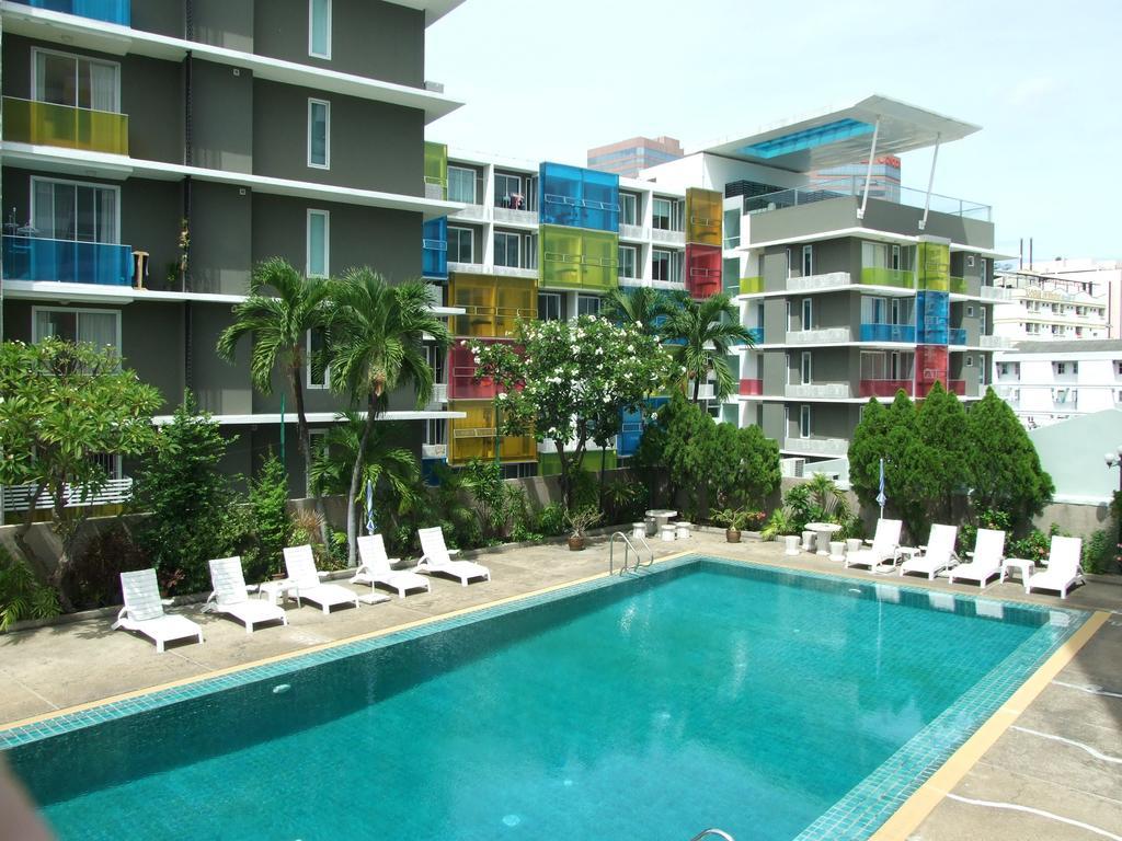 Ratchada City Hotel Banguecoque Exterior foto